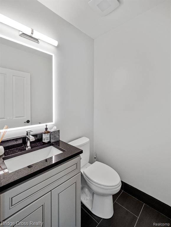 20308 Boardwalk Boulevard Property Photo 12