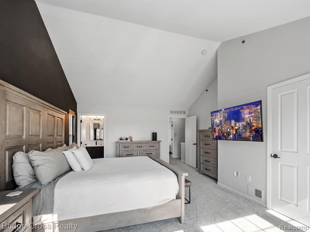 20308 Boardwalk Boulevard Property Photo 19