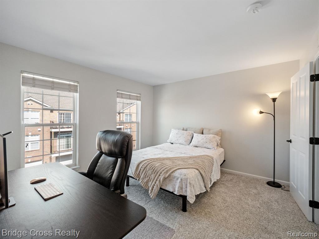 20308 Boardwalk Boulevard Property Photo 26