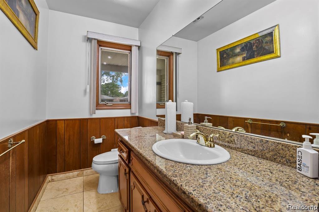 26449 Haverhill Property Photo 25