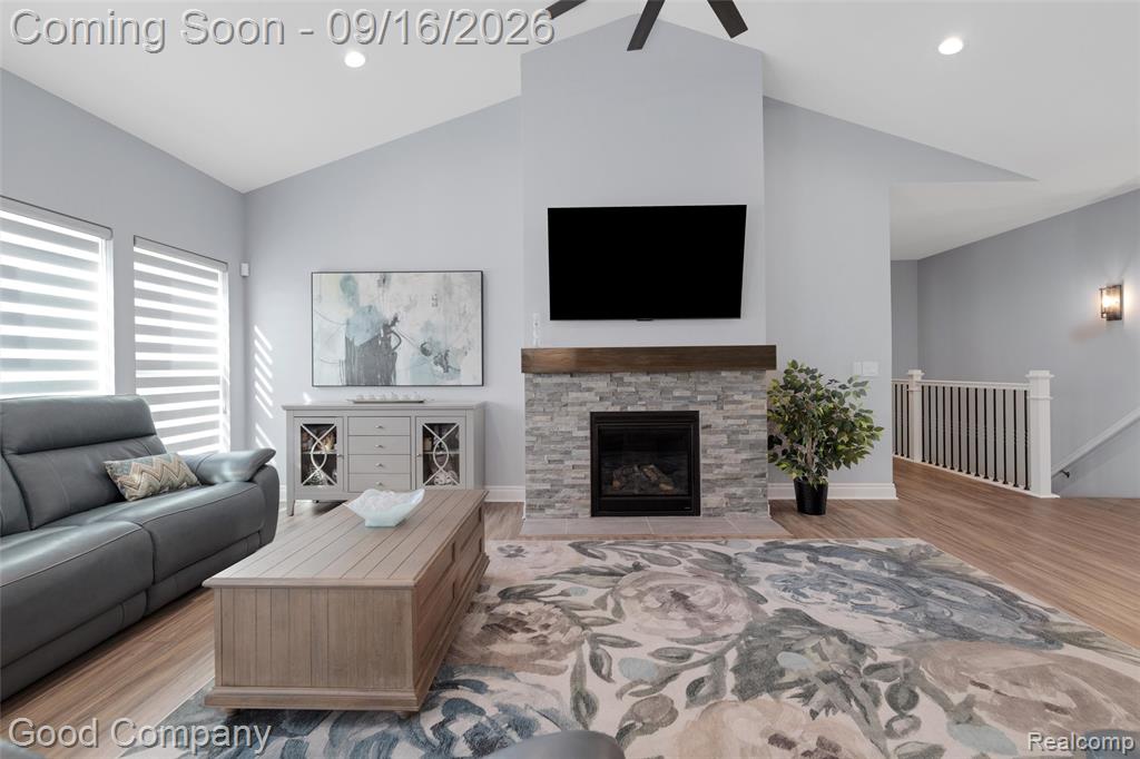 10022 Quarry Ridge Road Property Photo 3