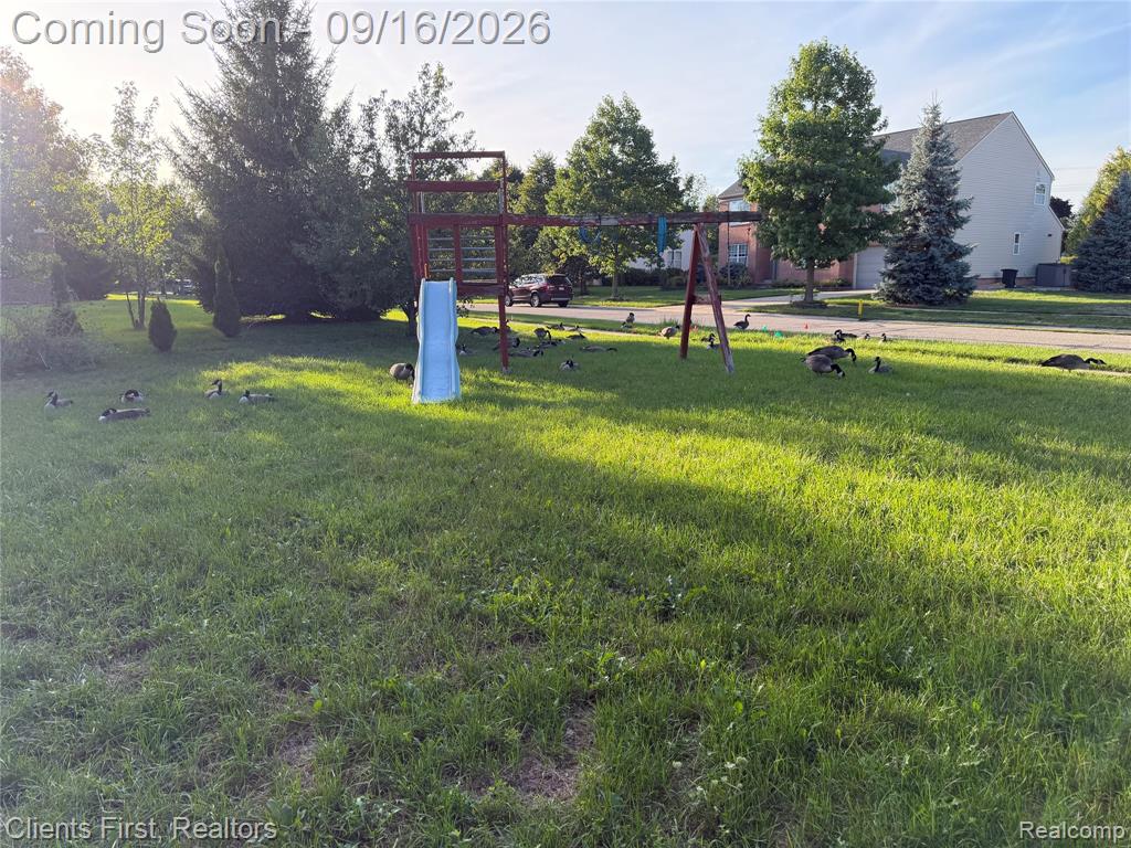 24519 Willowbrook Property Photo 29
