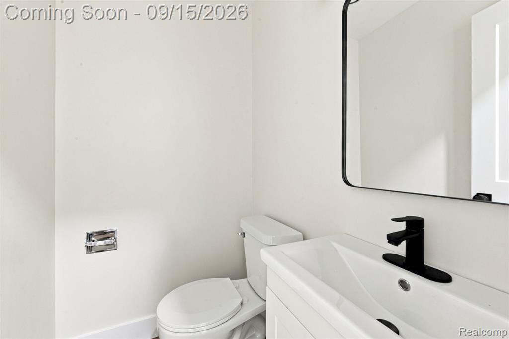 20977 Sherman Avenue Property Photo 16