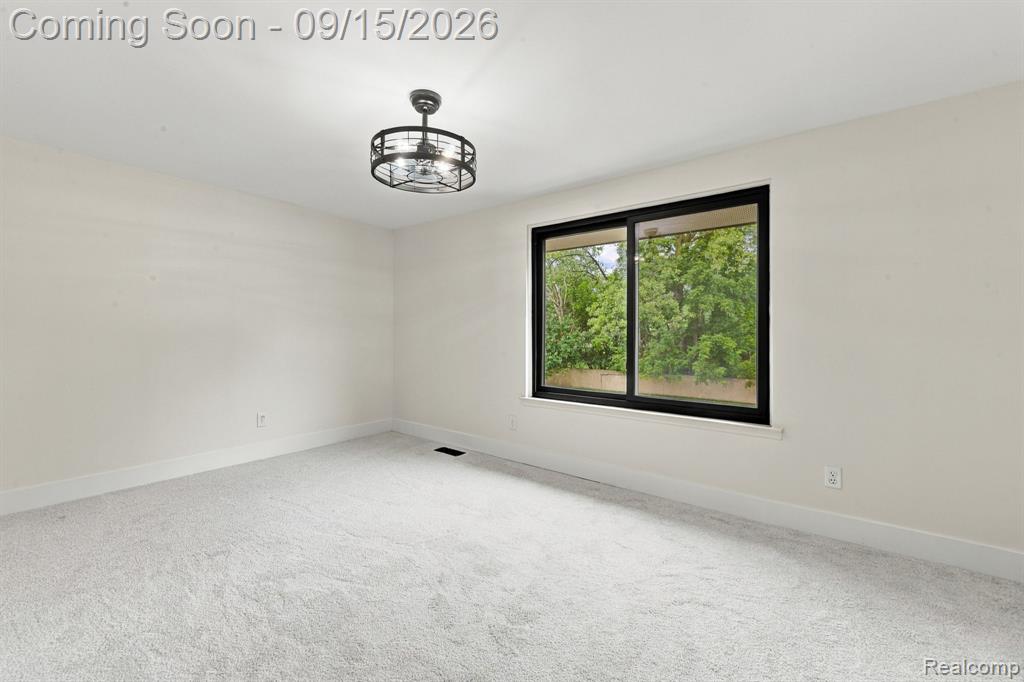 20977 Sherman Avenue Property Photo 19