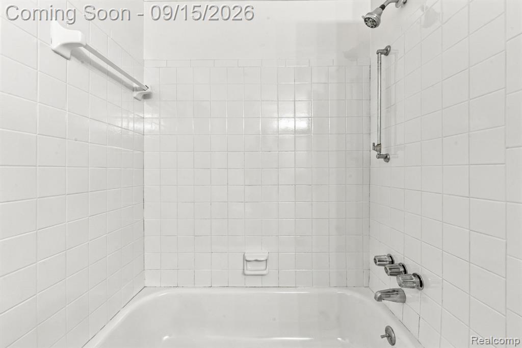 20977 Sherman Avenue Property Photo 24