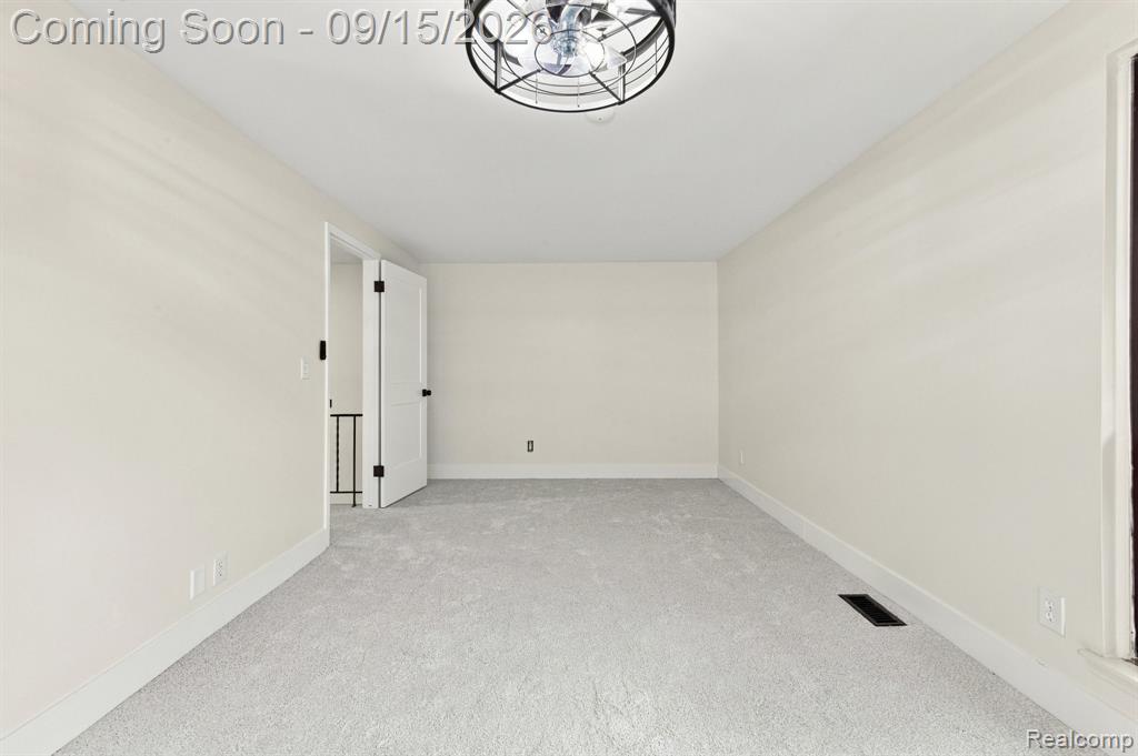 20977 Sherman Avenue Property Photo 27