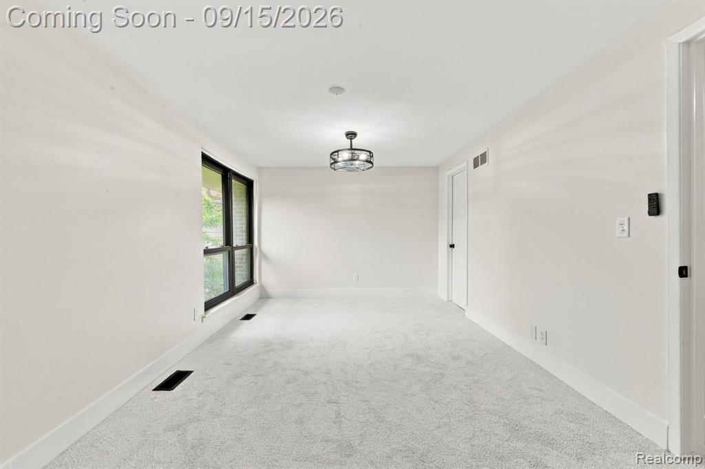 20977 Sherman Avenue Property Photo 28