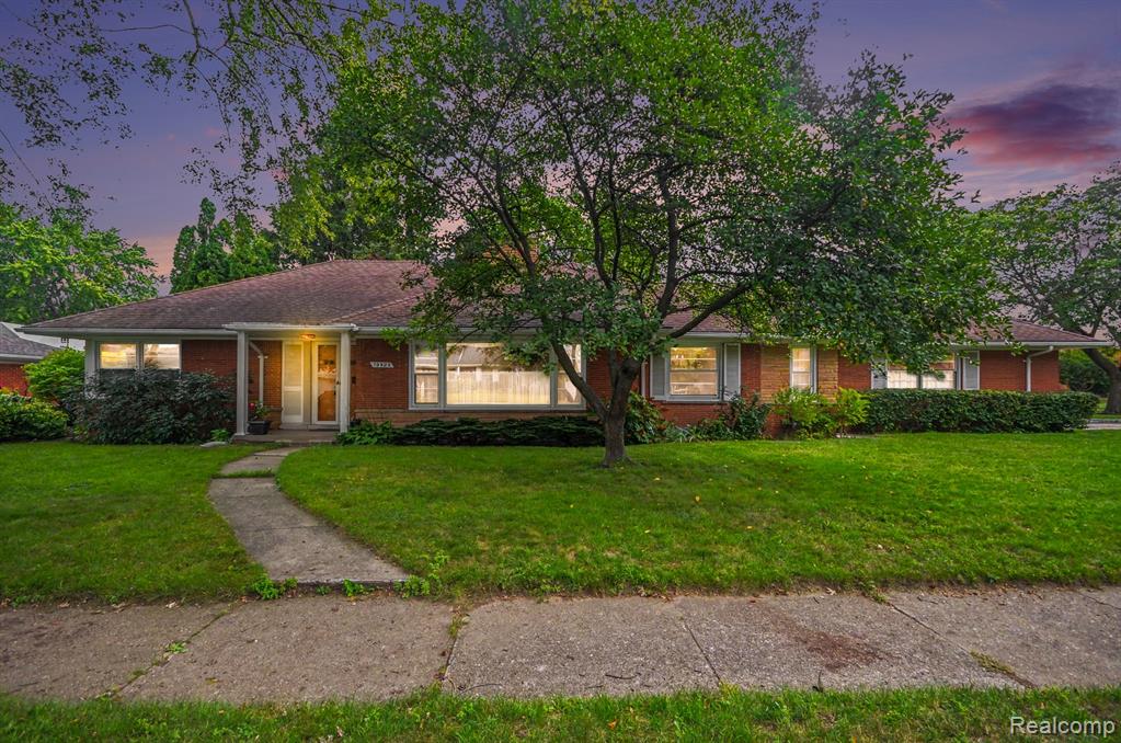 19925 E William Court Property Photo 30