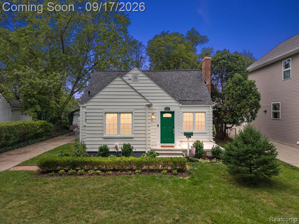 3247 Thomas Avenue Property Photo 1