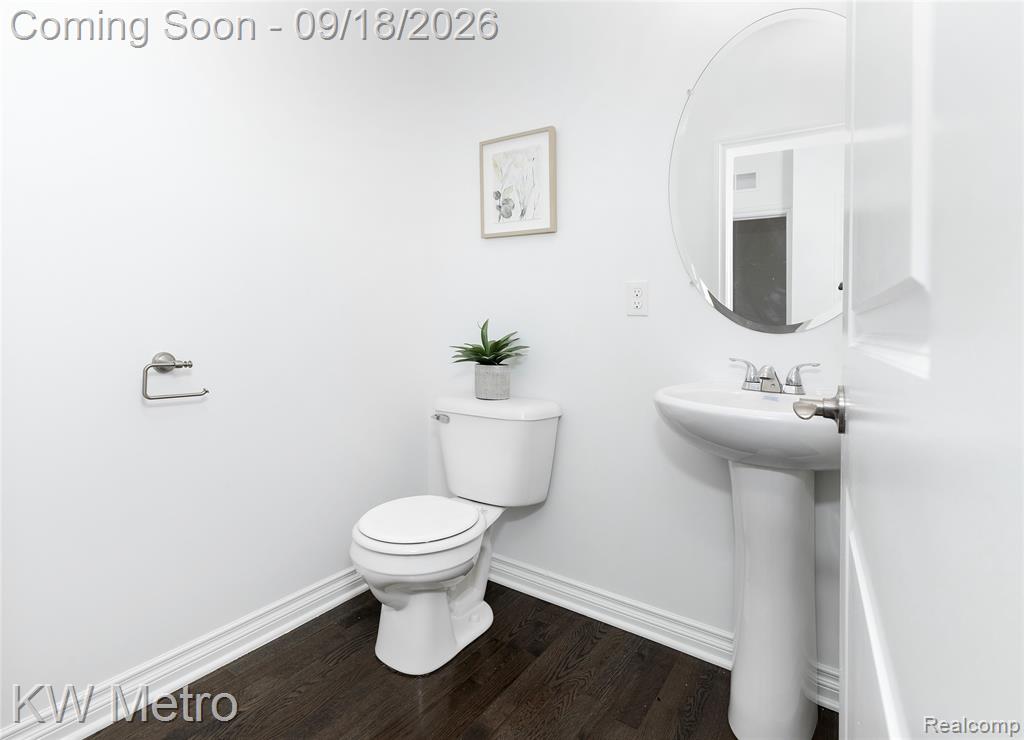 26715 Celtic Drive Property Photo 16
