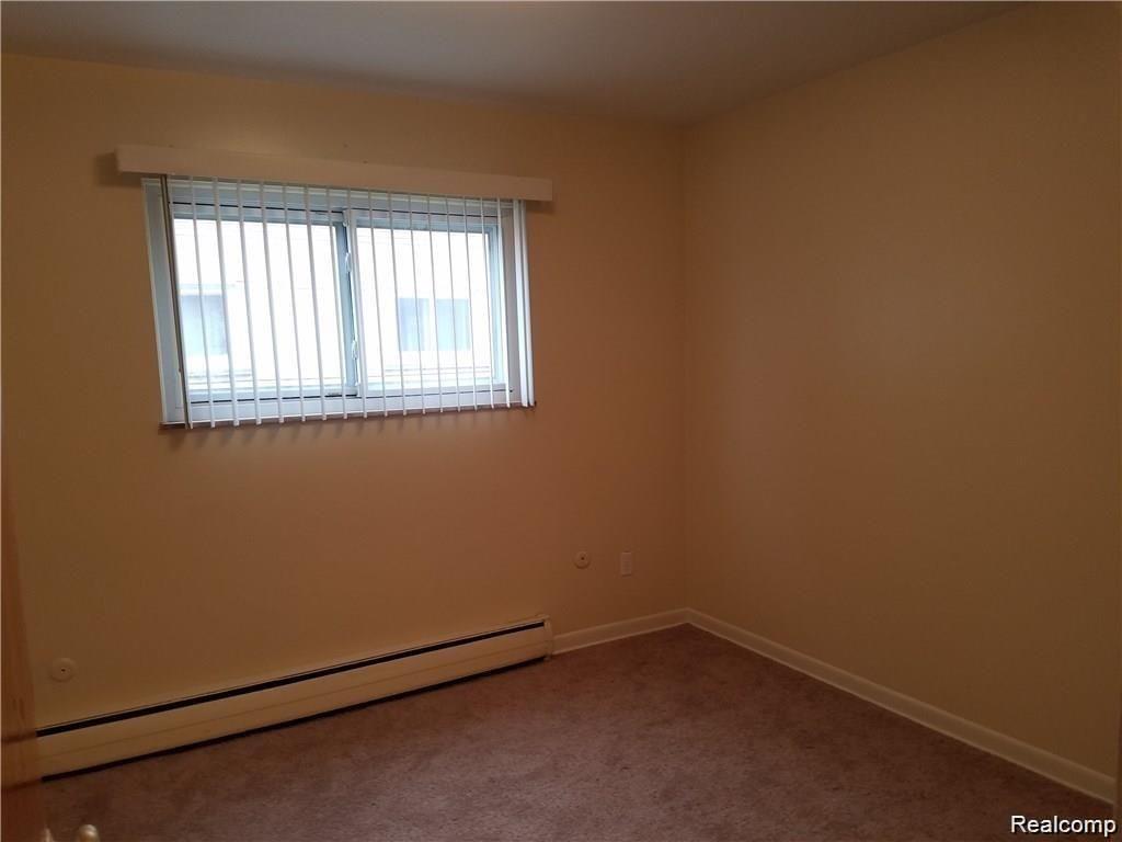 1445 W 9 Mile Road Property Photo 4