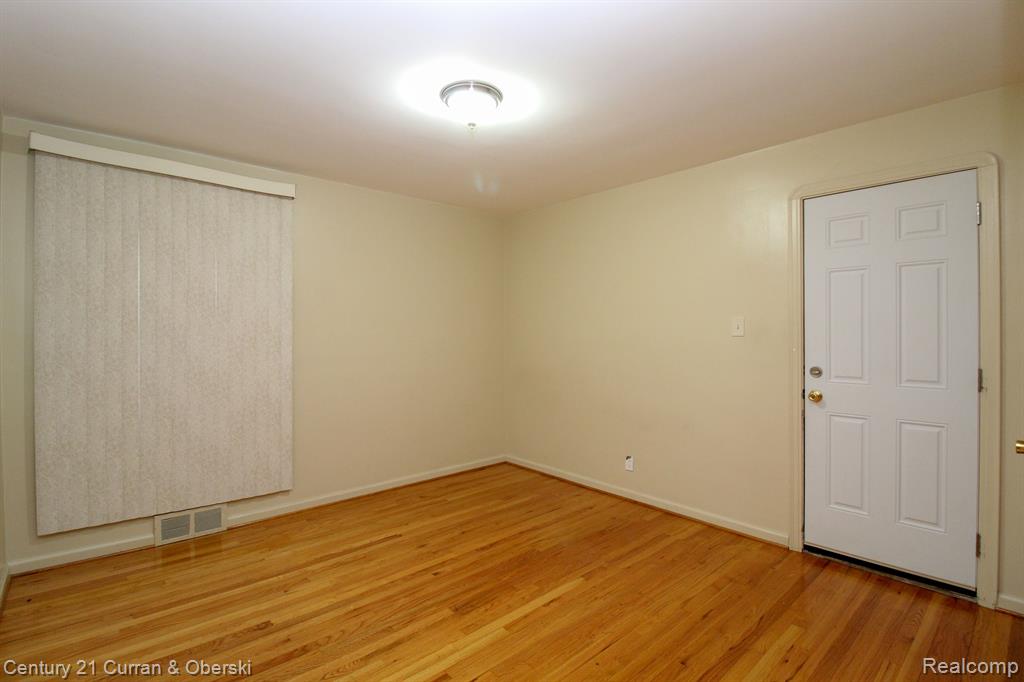7907 W Morrow Circle Property Photo 8