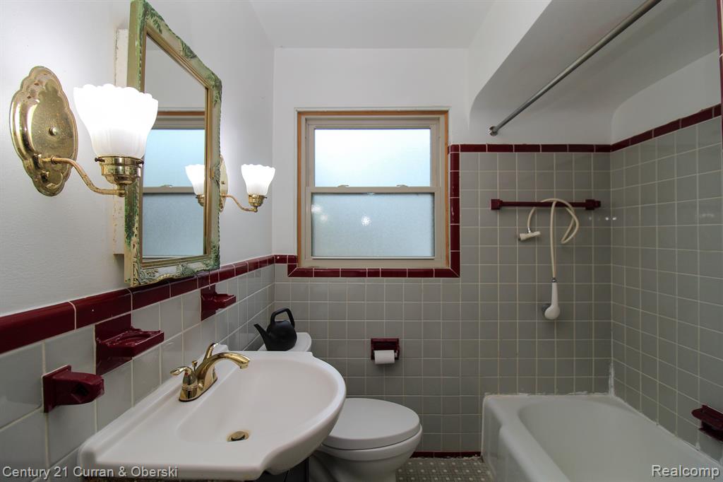 7907 W Morrow Circle Property Photo 10