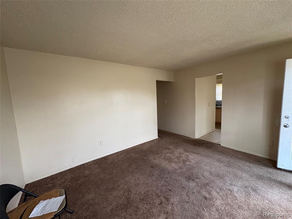 3856 17th Street Property Photo 10