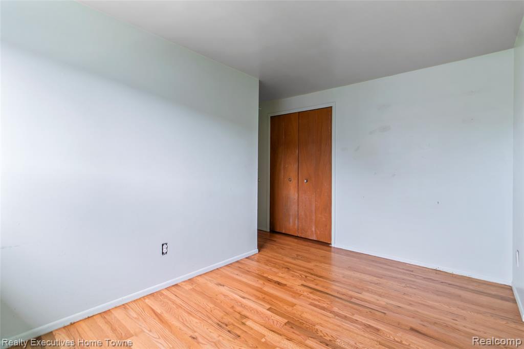 27962 Eastwick Square Property Photo 17