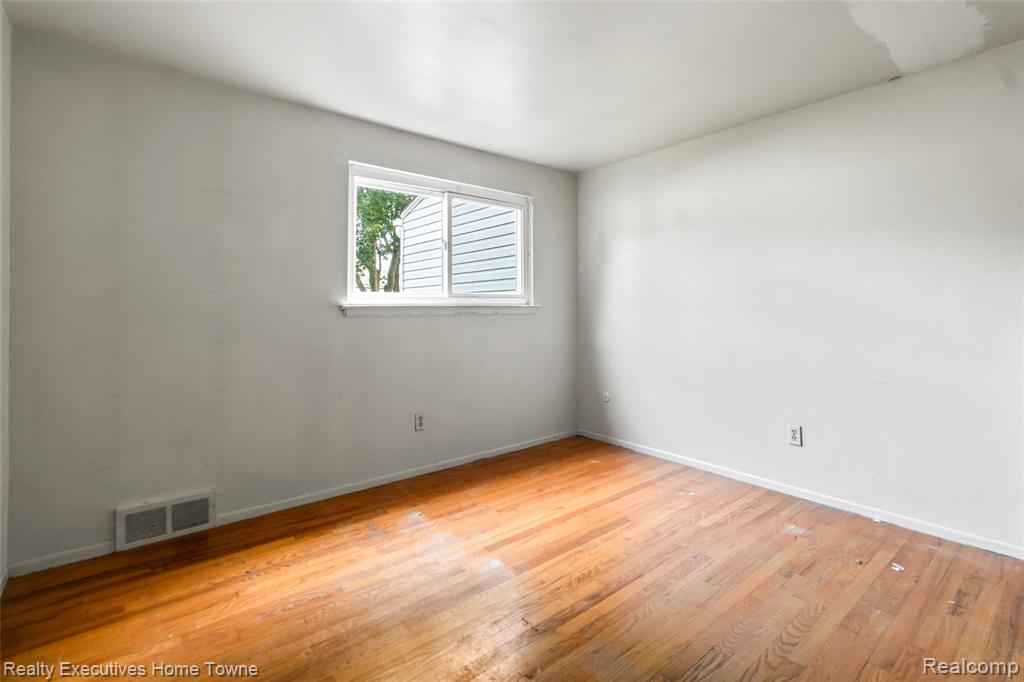 27962 Eastwick Square Property Photo 20