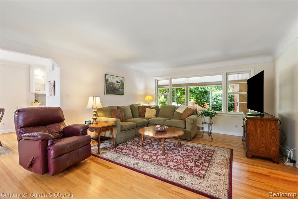 551 N Evergreen Street Property Photo 10