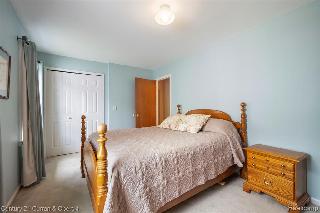 551 N Evergreen Street Property Photo 27