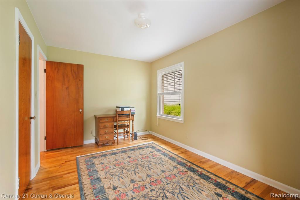 551 N Evergreen Street Property Photo 30
