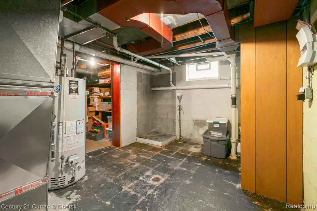 551 N Evergreen Street Property Photo 33