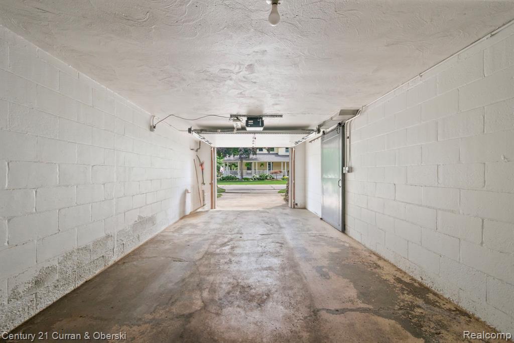 551 N Evergreen Street Property Photo 35