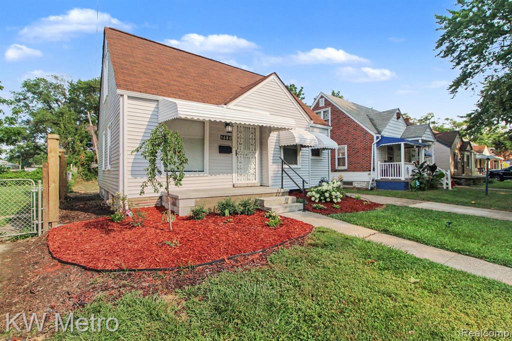 1680 S Ethel Street Property Photo 2