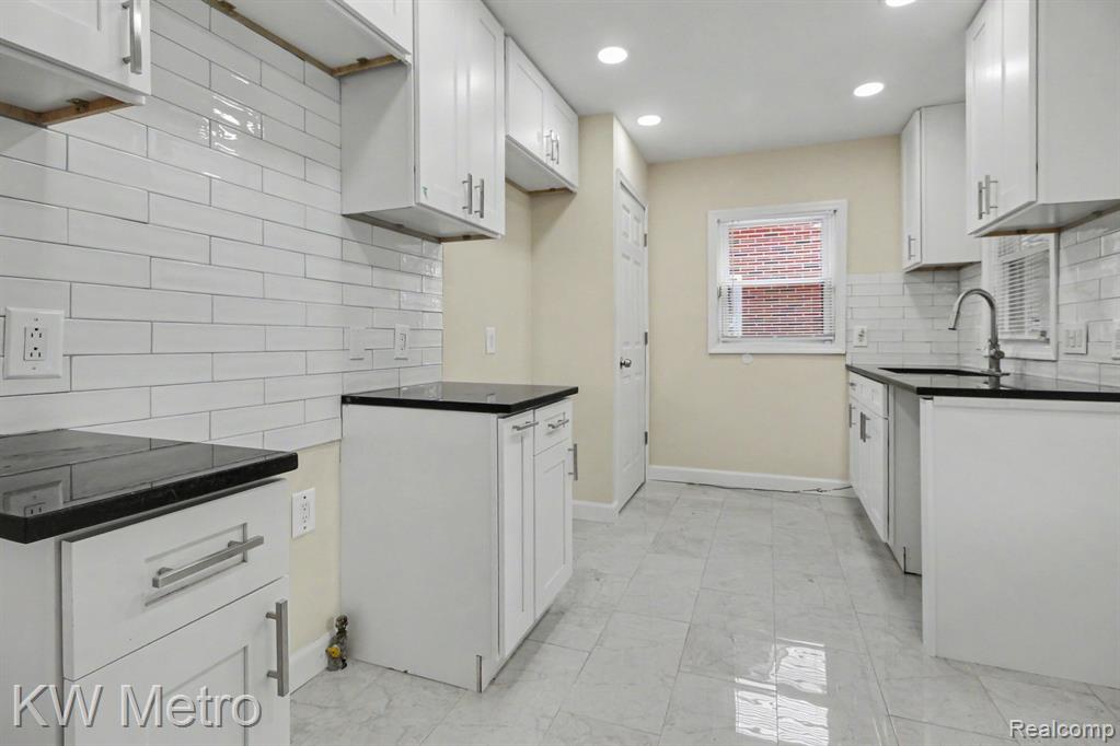 1680 S Ethel Street Property Photo 8