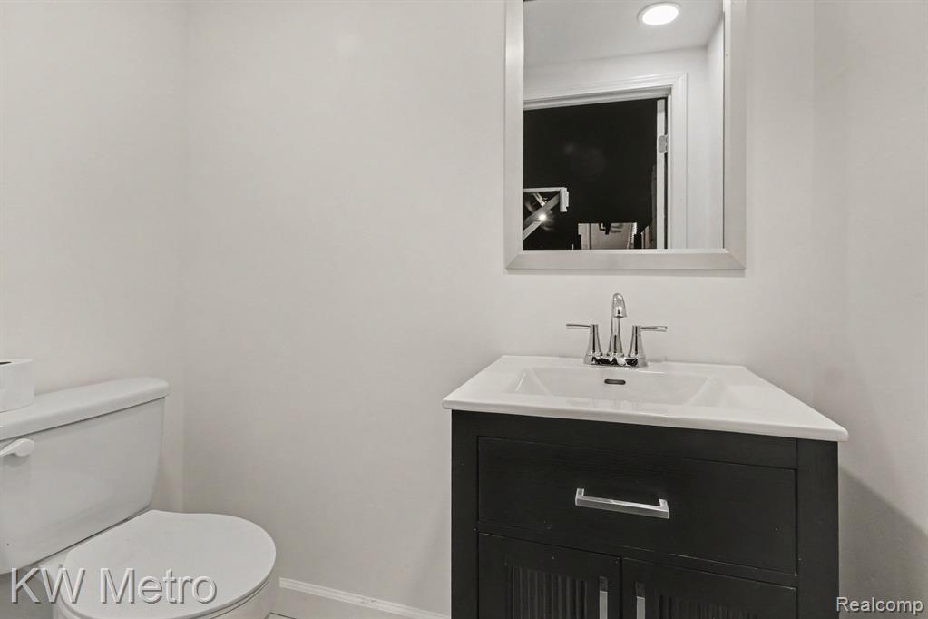 1680 S Ethel Street Property Photo 19