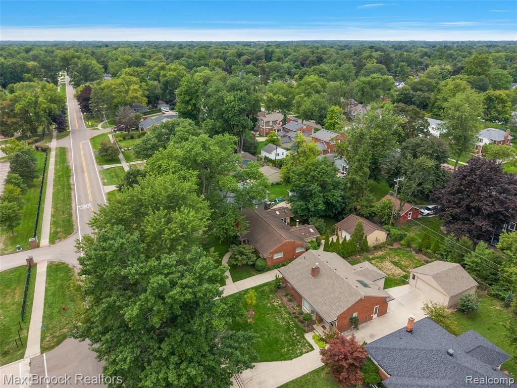 18408 Beverly Road Property Photo 33