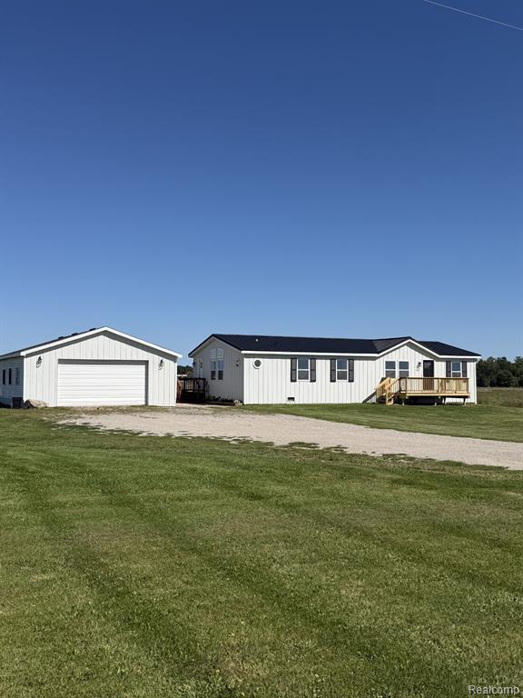 1313 E Murphy Lake Road Property Photo 1