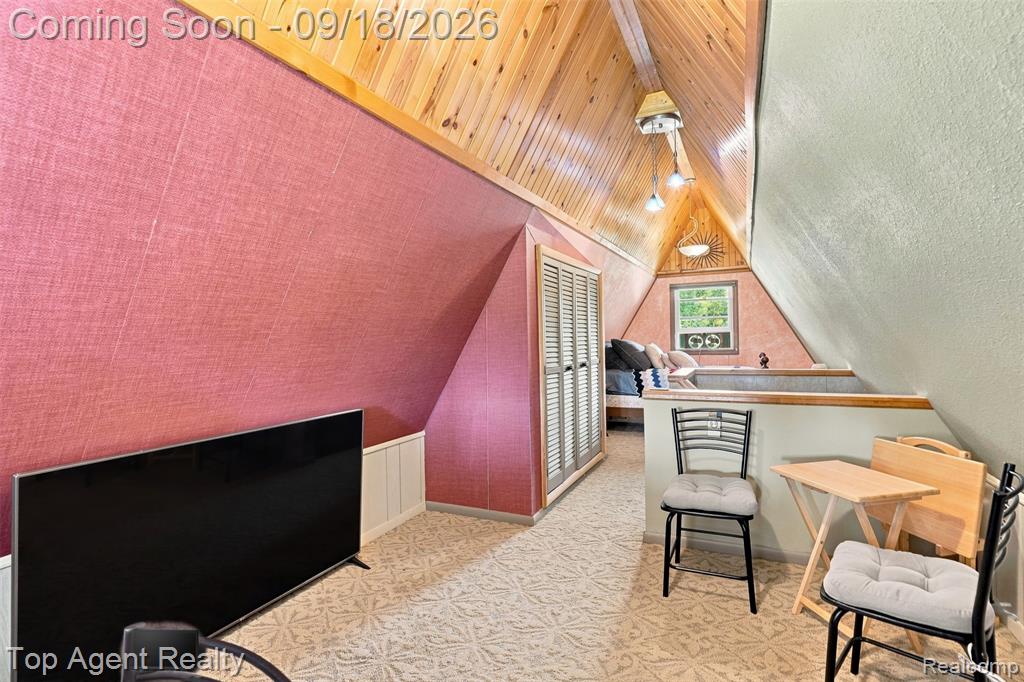 247 Scott Road Property Photo 32