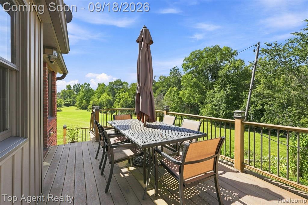 247 Scott Road Property Photo 48