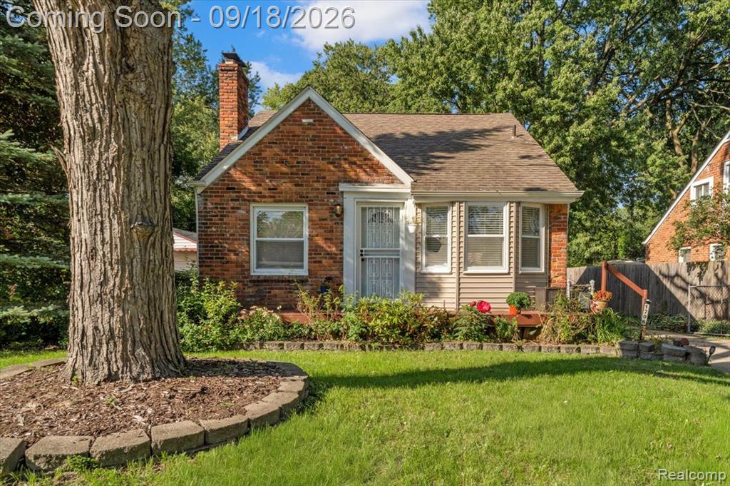 1706 Catalpa Drive Property Photo 1