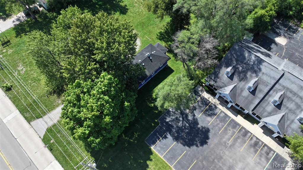 1220 Belsay Property Photo 10