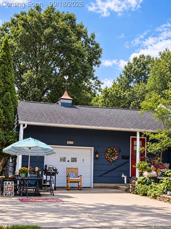 717 E Parkdale Avenue Property Photo 10