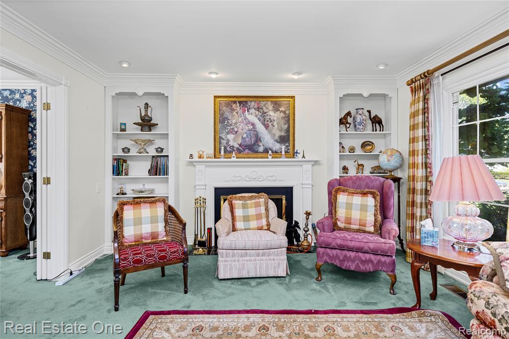 69 Willow Tree Place Property Photo 11