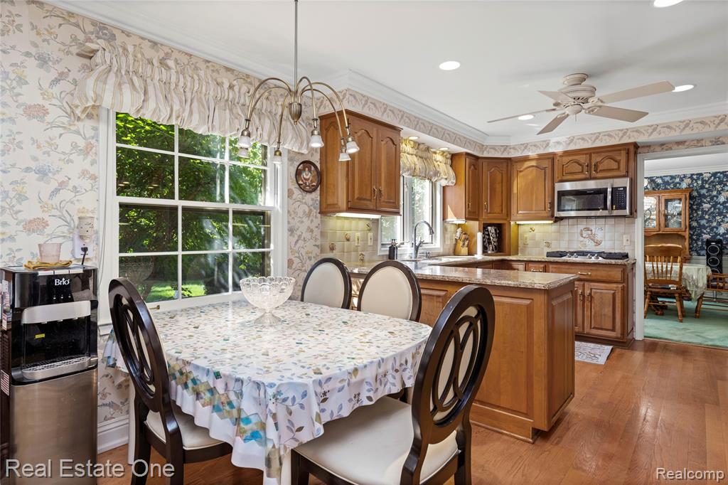 69 Willow Tree Place Property Photo 25