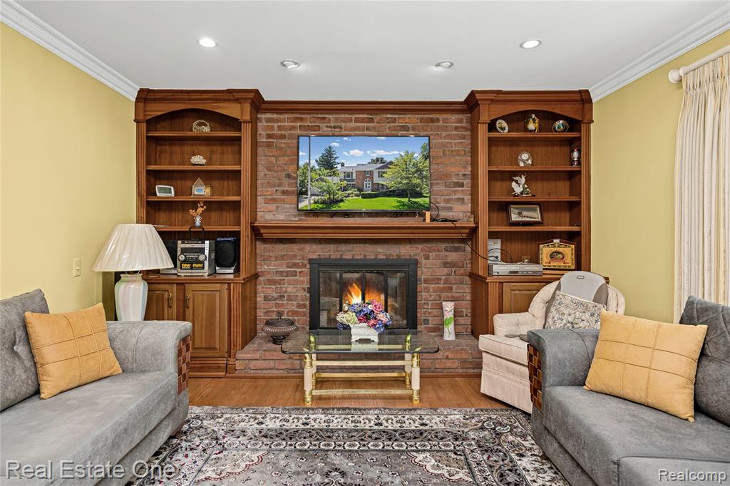 69 Willow Tree Place Property Photo 30
