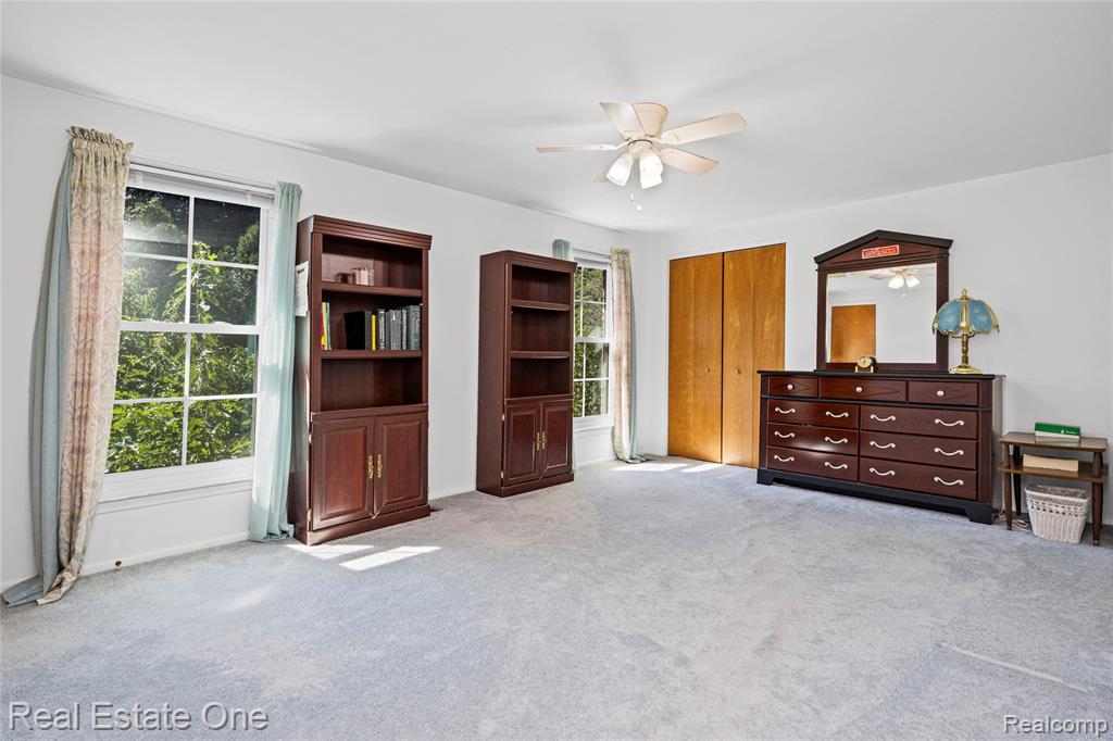 69 Willow Tree Place Property Photo 42
