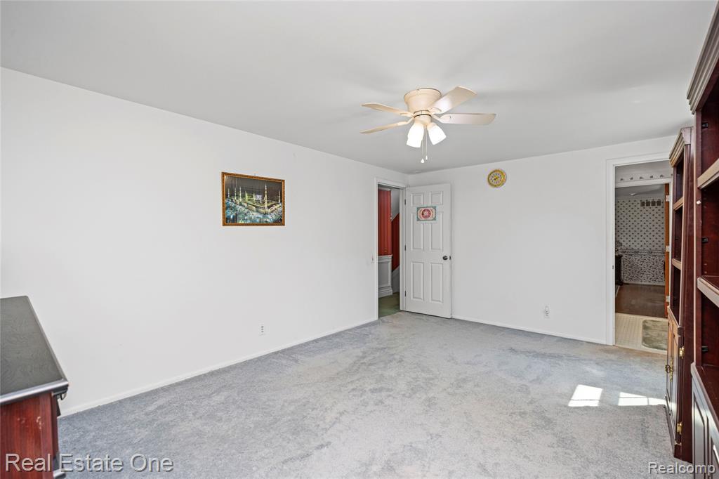 69 Willow Tree Place Property Photo 44