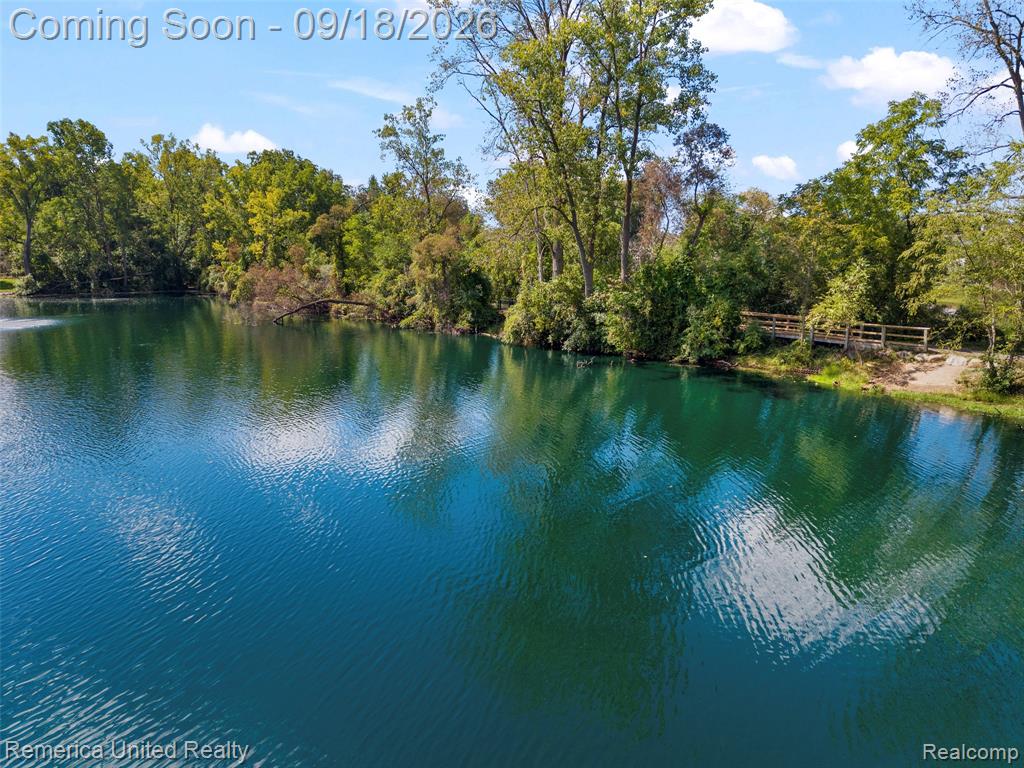 1030 Shetland Drive Property Photo 8