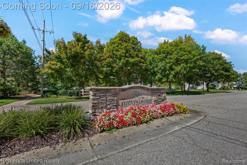 1030 Shetland Drive Property Photo 12