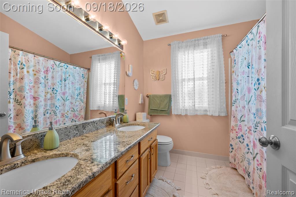 1030 Shetland Drive Property Photo 35