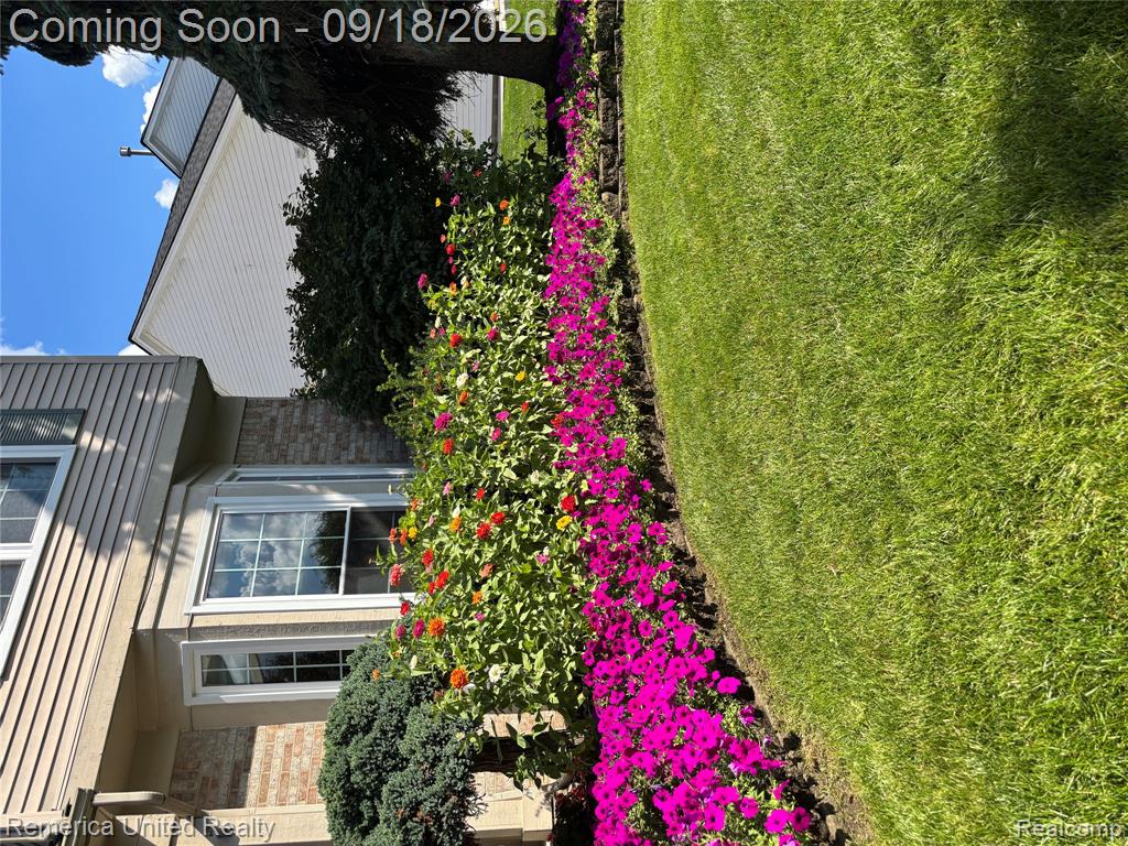 1030 Shetland Drive Property Photo 58