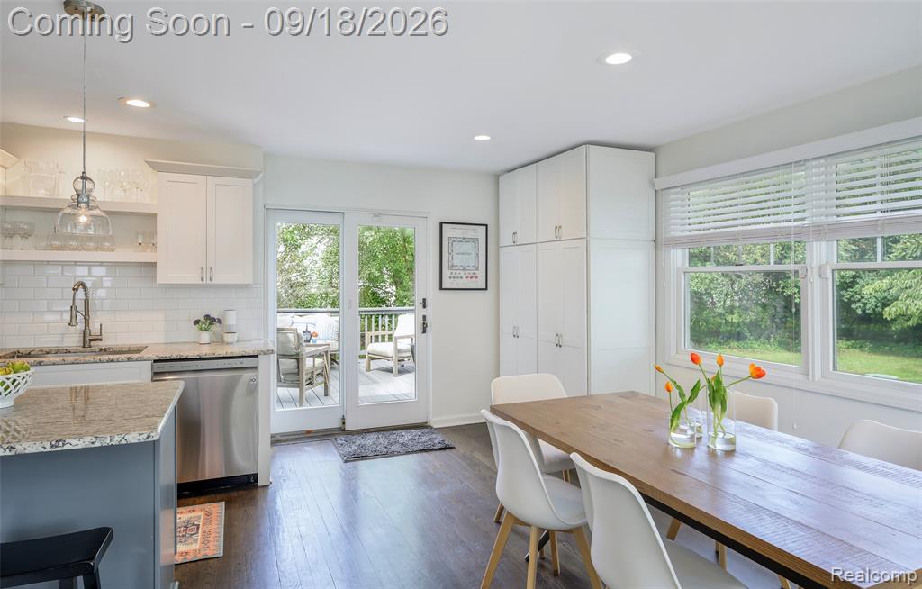 1617 Penistone Street Property Photo 7