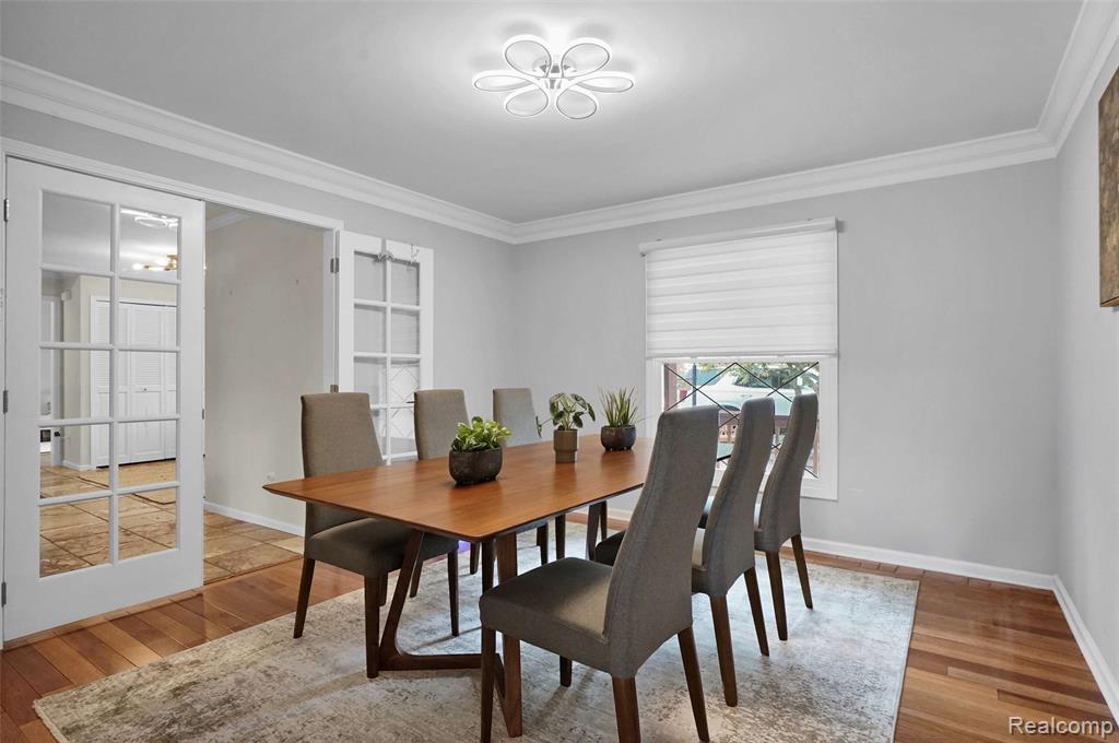 5076 Watergate Road Property Photo 18