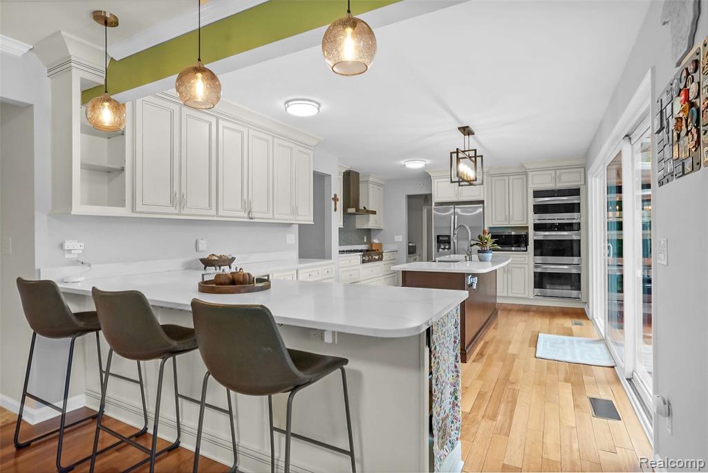 5076 Watergate Road Property Photo 27