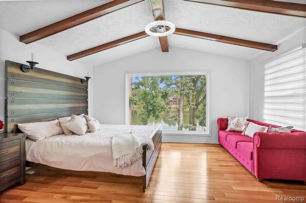 5076 Watergate Road Property Photo 36