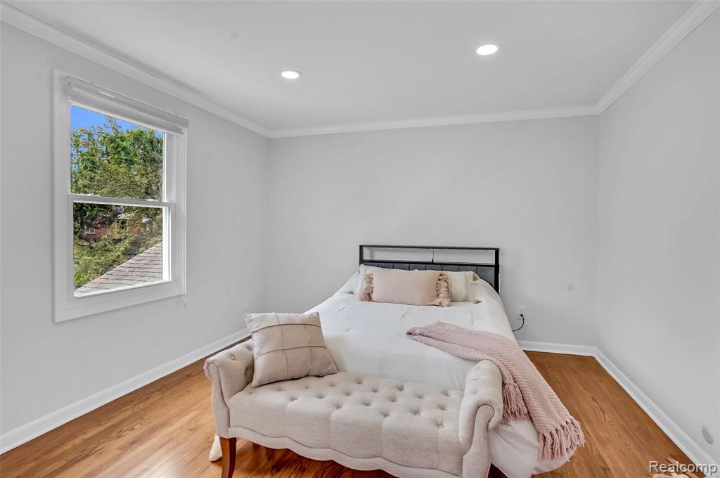 5076 Watergate Road Property Photo 41