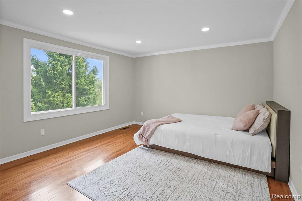 5076 Watergate Road Property Photo 42